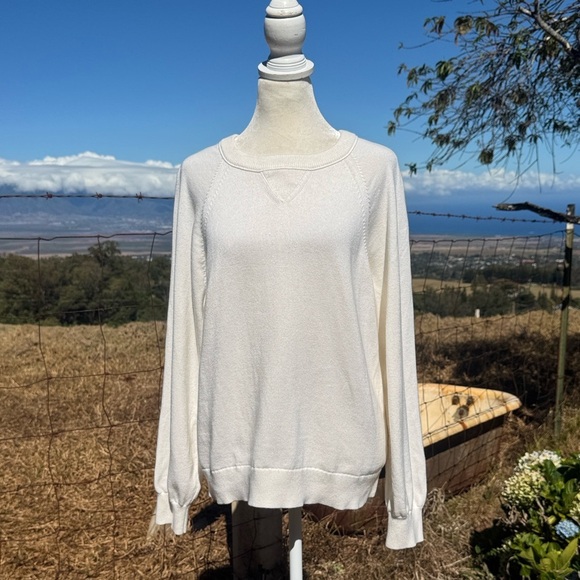 J. Crew Sweaters - J Crew White Neutral Crew neck Cotton Cashmere Sweater Preppy Classic Medium